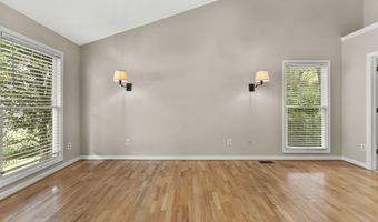 21291 SMOKEHOUSE Ct, Ashburn, VA 20147