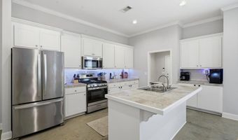 1402 Victoria Ln, Brandon, MS 39042