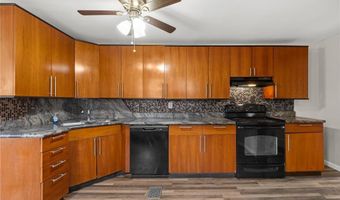 3612 Thomas Ave, Alton, IL 62002