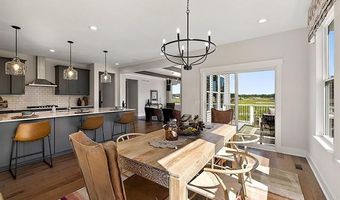 6151 N TRAILWOODS Dr, Ann Arbor, MI 48103