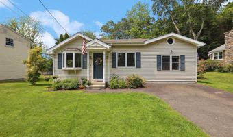 52 Berkshire Dr, Brookfield, CT 06804