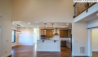 5141 Andy Hicks Rd, Banner Elk, NC 28604