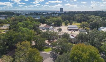 306 Westview Dr, Biloxi, MS 39531