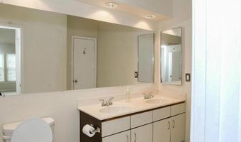 7700 LAFAYETTE FOREST Dr 31, Annandale, VA 22003