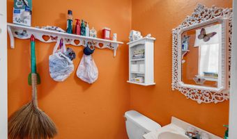 2530 Old Bay Rd, Biloxi, MS 39531