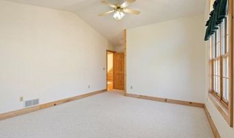28540 190th St, Akeley, MN 56433