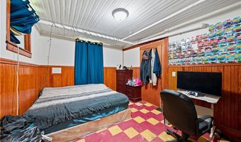 32 Maplewood Ave, Cranston, RI 02920