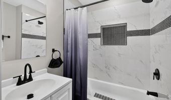 12 S SMALLWOOD St, Baltimore, MD 21223