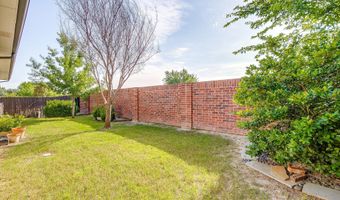 110 Parkview Dr, Aledo, TX 76008