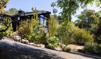 9364 Edgewood Dr, La Mesa, CA 91941