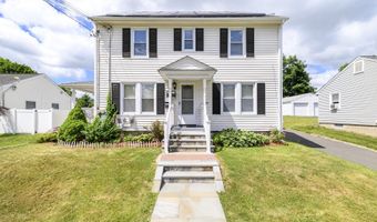 20 Laurel St, Danbury, CT 06810