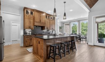 7400 Northwood Dr, Benton, AR 72019