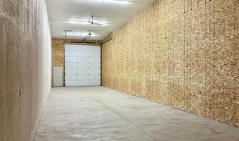 324 Blackburn St B, Cody, WY 82414