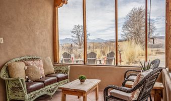 47 County Rd 41A, Alcalde, NM 87511