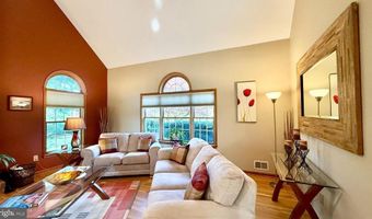 26 POLING FARM Ct, Belle Mead, NJ 08502