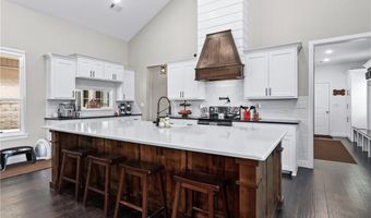 4922 Hidden Springs Ln, Alma, AR 72921