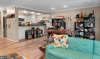 1142 LAKE HERON Dr 2B, Annapolis, MD 21403