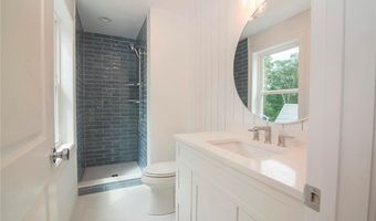 55 Pepper Bush Trl, Narragansett, RI 02874