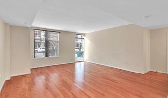 1021 N GARFIELD St 118, Arlington, VA 22201
