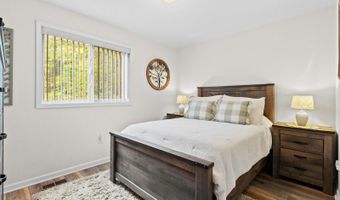 5 Port Royal Dr 7, Alloway, NJ 07462