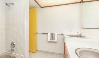 2707 Englave Dr, Ann Arbor, MI 48103
