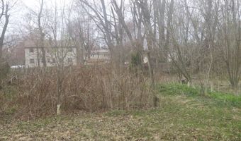 5 Arlington Rd, Bloomfield, CT 06002