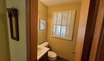 35 Woodland Pines Rd, Bartlett, NH 03812