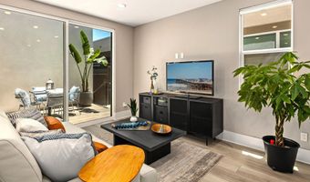 3979 Shasta St, San Diego, CA 92109