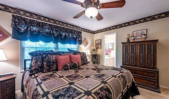 911 BENCHMARK Dr, Albany, GA 31721