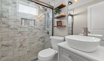 12 Fairview Hts, Cromwell, CT 06416