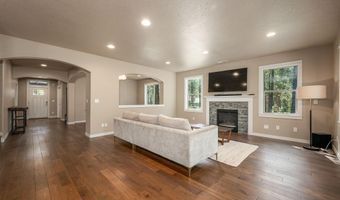 70661 Steeple Bush, Black Butte Ranch, OR 97759
