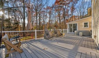 542 Main St, Hopkinton, RI 02833