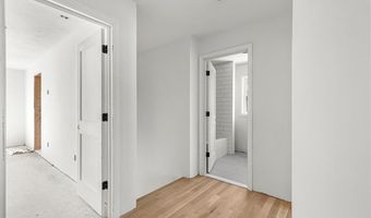 7 Kinsman St, Cumberland, RI 02864