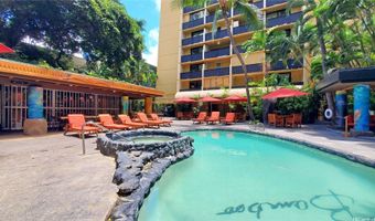 2425 Kuhio Ave 405, Honolulu, HI 96815