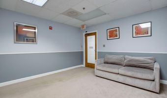 7535 LITTLE RIVER Tpke 206A, Annandale, VA 22003