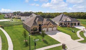303 Big Antler Ct, Heath, TX 75032