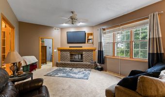 2400 Ridgetop Cir, Ames, IA 50014