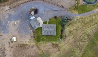 24585 Dodds Rd, Bend, OR 97701