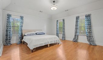 4703 OAK Rd, Bartlett, TN 38002