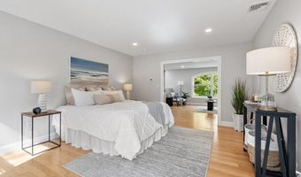 30 Paul Revere Rd, Acton, MA 01720