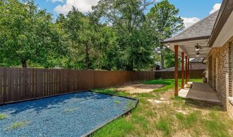 46 Crowder Dr, Benton, LA 71006