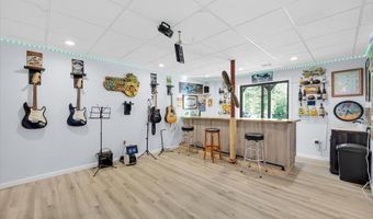 1194 Ninety-Nine Island Rd, Blacksburg, SC 29702