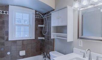 3660 Western Ave, Alton, IL 62002
