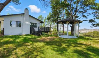 28983 Mountain Meadow Rd, Escondido, CA 92026