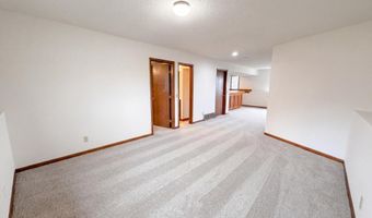 14012 Underclift St NW, Andover, MN 55304