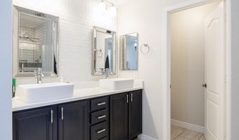 221 W Tahiti Dr, Casa Grande, AZ 85122