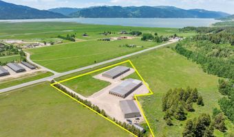 1300 US-26, Alpine, WY 83128