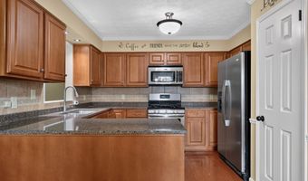 225 W Gate Dr, Baxter, TN 38544