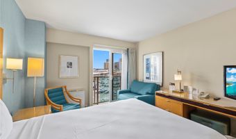 410 Atkinson Dr 962, Honolulu, HI 96815
