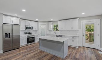 1512 Brentwood Dr, Athens, TN 37303